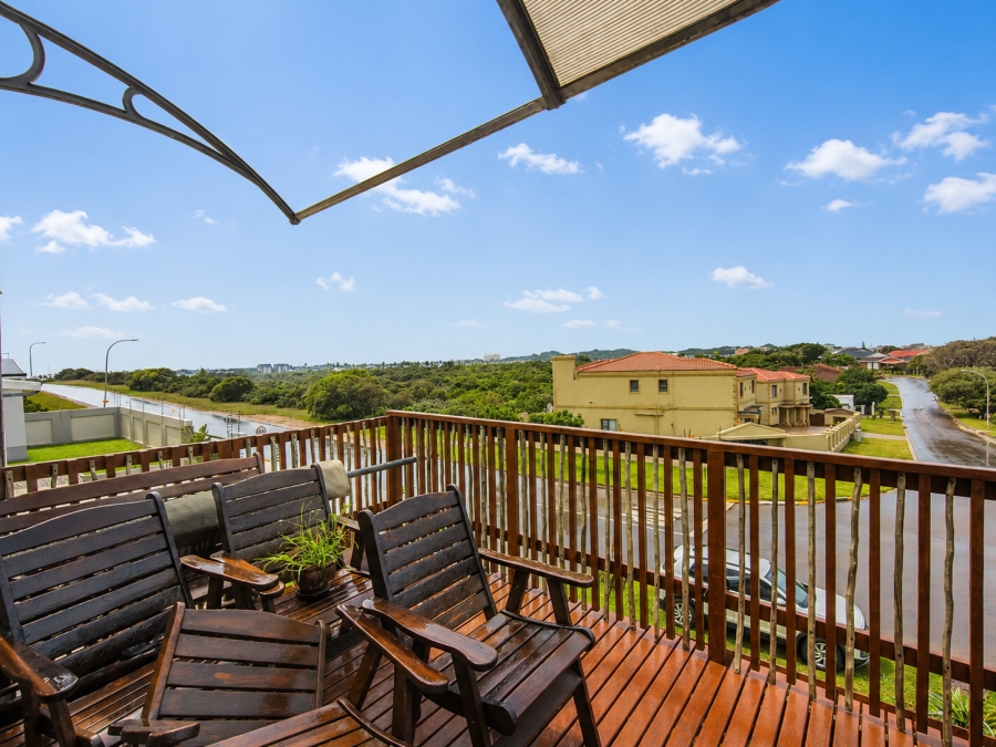 4 Bedroom Property for Sale in Aston Bay Eastern Cape